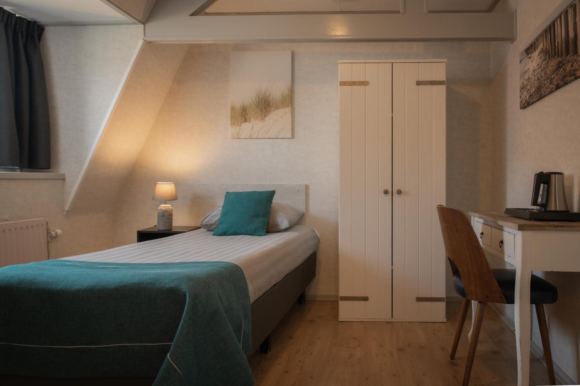 Hotel Groede Bagian luar foto
